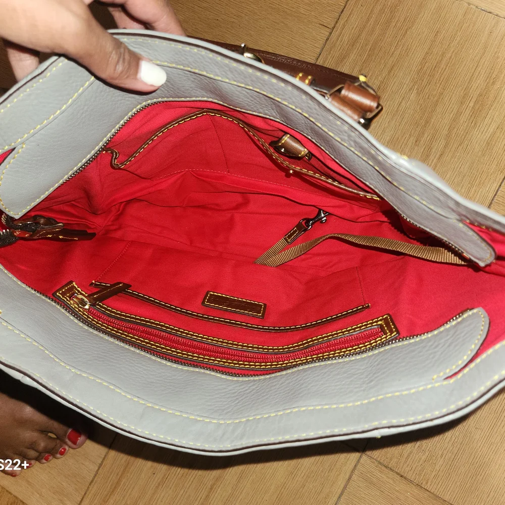 Dooney & Bourke Samba Belted Shopper - Picture 9 of 10